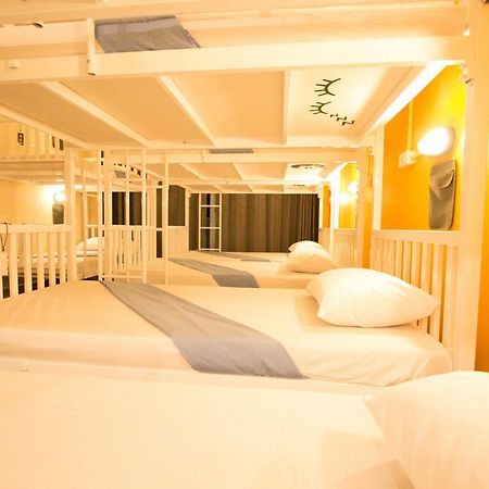Backpack House Hostel Ao Nang Bagian luar foto
