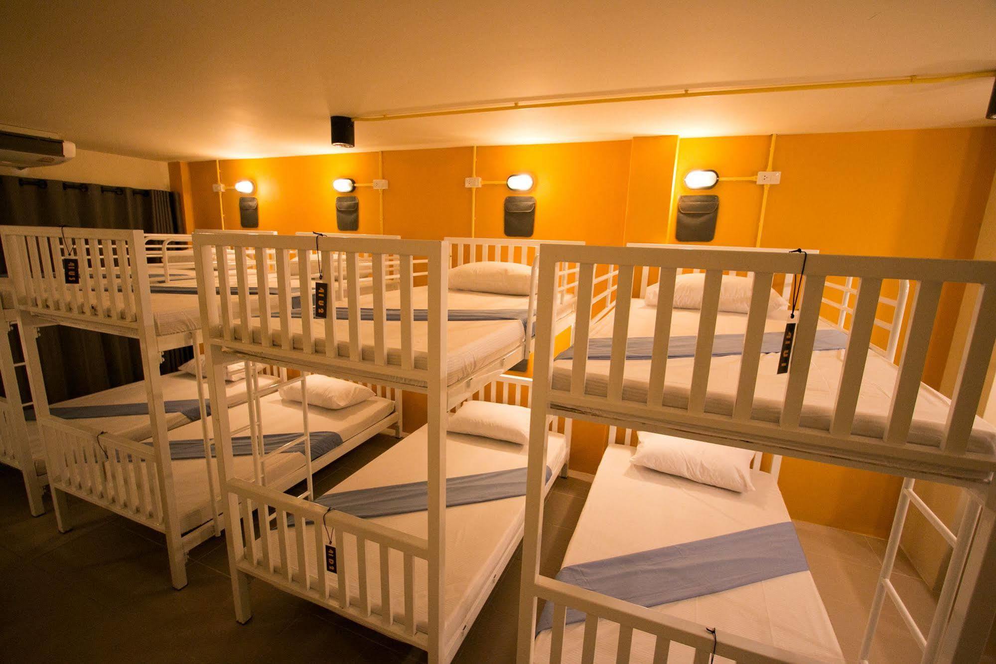 Backpack House Hostel Ao Nang Bagian luar foto