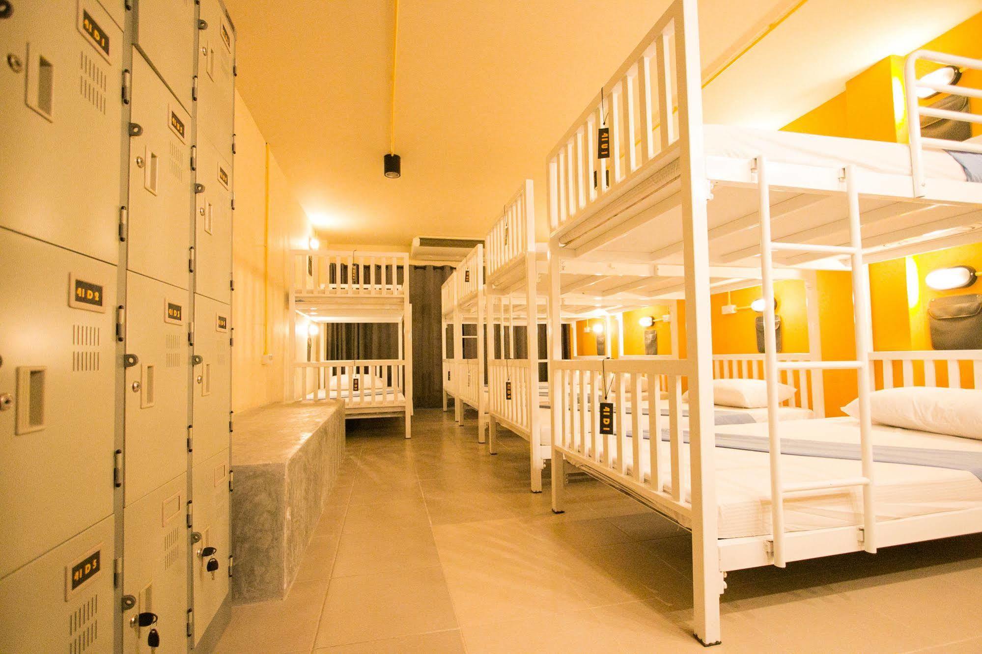 Backpack House Hostel Ao Nang Bagian luar foto